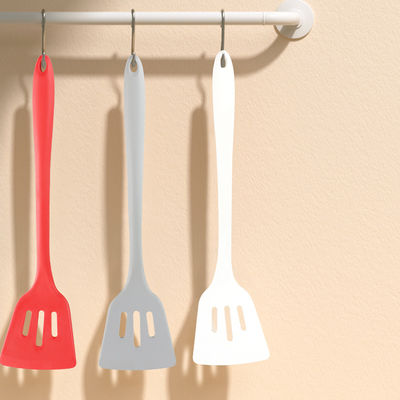 ชุดเครื่องครัวซิลิโคนสี Panton ปลอดสารบีพีเอ Food Grade Safe For Kitchen