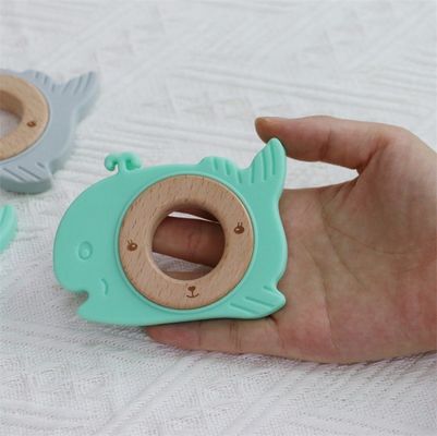 ซิลิโคนหลายฟังก์ชัน Baby Teether กับการติดฟันแหวนไม้สัตว์รูปแบบ
