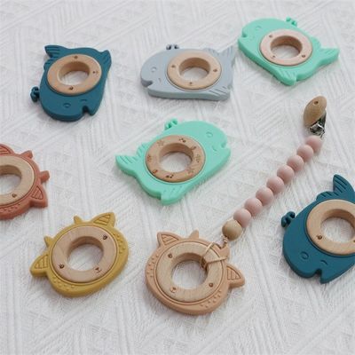 ซิลิโคนหลายฟังก์ชัน Baby Teether กับการติดฟันแหวนไม้สัตว์รูปแบบ