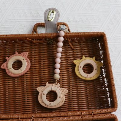 ซิลิโคนหลายฟังก์ชัน Baby Teether กับการติดฟันแหวนไม้สัตว์รูปแบบ