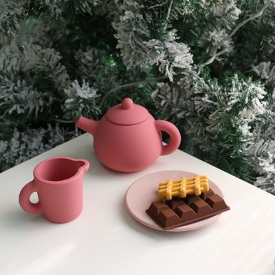 ของเล่นเด็กล่าสุด BPA ฟรีเกรดอาหาร 17pcs ชุดซิลิโคนช้อน ช้อนชายหาด