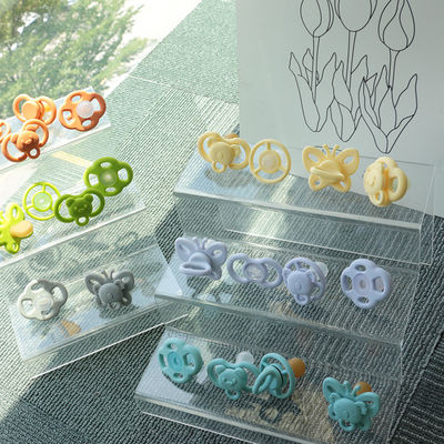 Custom Cute การ์ตูนรูปร่างซิลิโคน นมลูกฟรี BPA เด็กฟันและผ่อนคลายเด็กนมลูก
