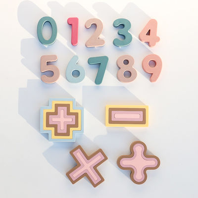 OEM ODM ของเล่นซิลิโคนตามสั่ง สําหรับเด็ก เลขเลเซอร์พิมพ์ กระดานเล็ก 10pcs แพ็คสําหรับเด็ก ชุดของเล่นการศึกษา