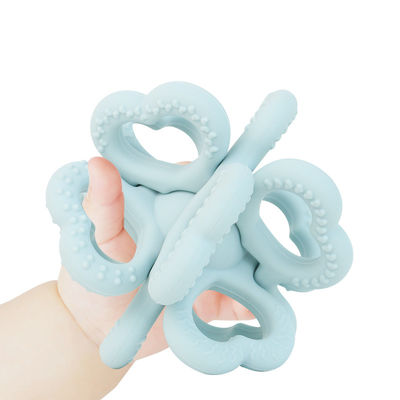 2025 สีซิลิโคนใหม่ Custom Ring Soft 3D Kids Baby Rattle Toy BPA-Free Food Grade Teething Toys กระพริบกระพริบของเล่น