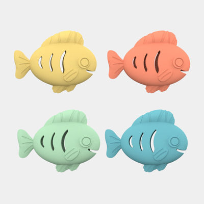 ขายปลีก สีสัน BPA ฟรี เกรดอาหาร ซิลิโคน สัตว์เลี้ยง การฝึกหัดสุนัข สัตว์เล่นรูปปลา